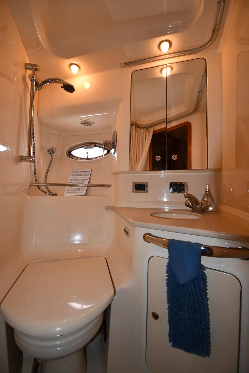 Slide: The Image of Sea Ray Sundancer 460 2003 - 67