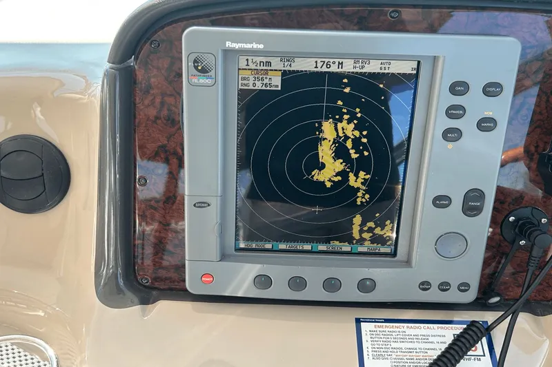 Slide: The Image of Sea Ray 500 Sundancer 2003 - 12