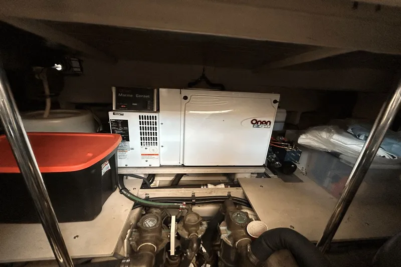 Slide: The Image of Sea Ray 500 Sundancer 2003 - 28