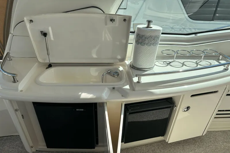 Slide: The Image of Sea Ray 500 Sundancer 2003 - 6