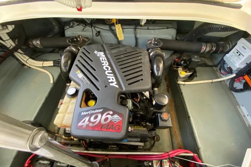 Slide: The Image of Engine compartment of 2002 Sea Ray 290 SLX with MerCruiser 496 MAG engine. - 30