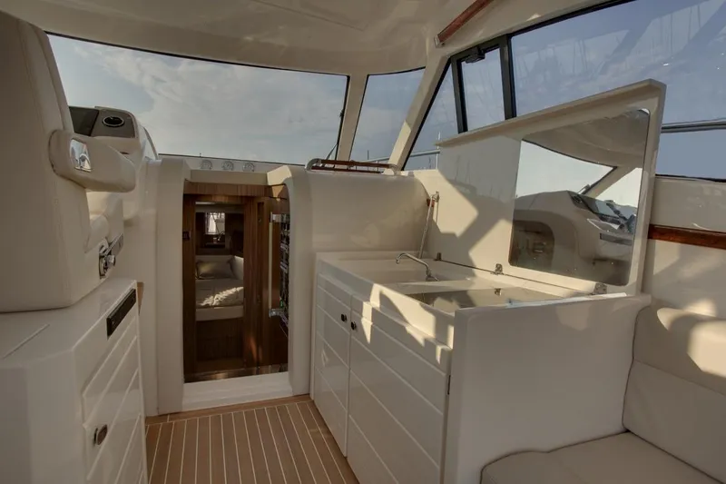 Slide: The Image of Manufacturer Provided Image: Manufacturer Provided Image - 9