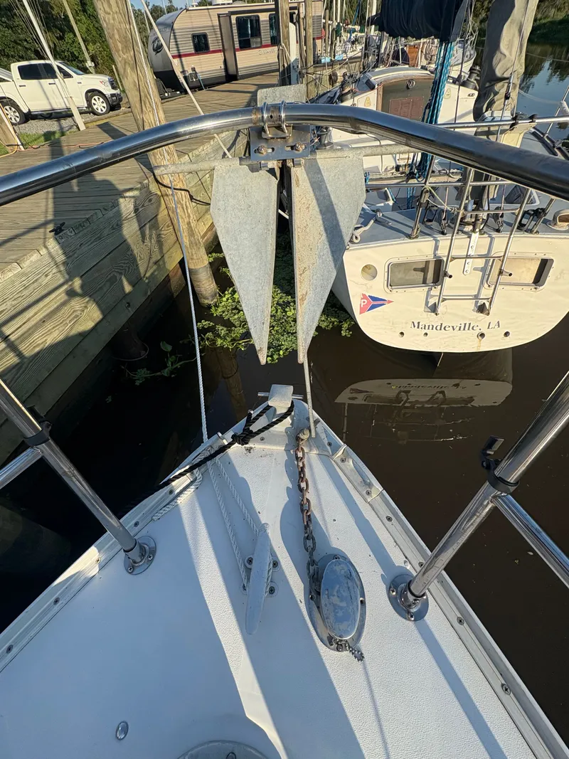 Slide: The Image of Nonsuch Nonsuch 22 1987 - 12