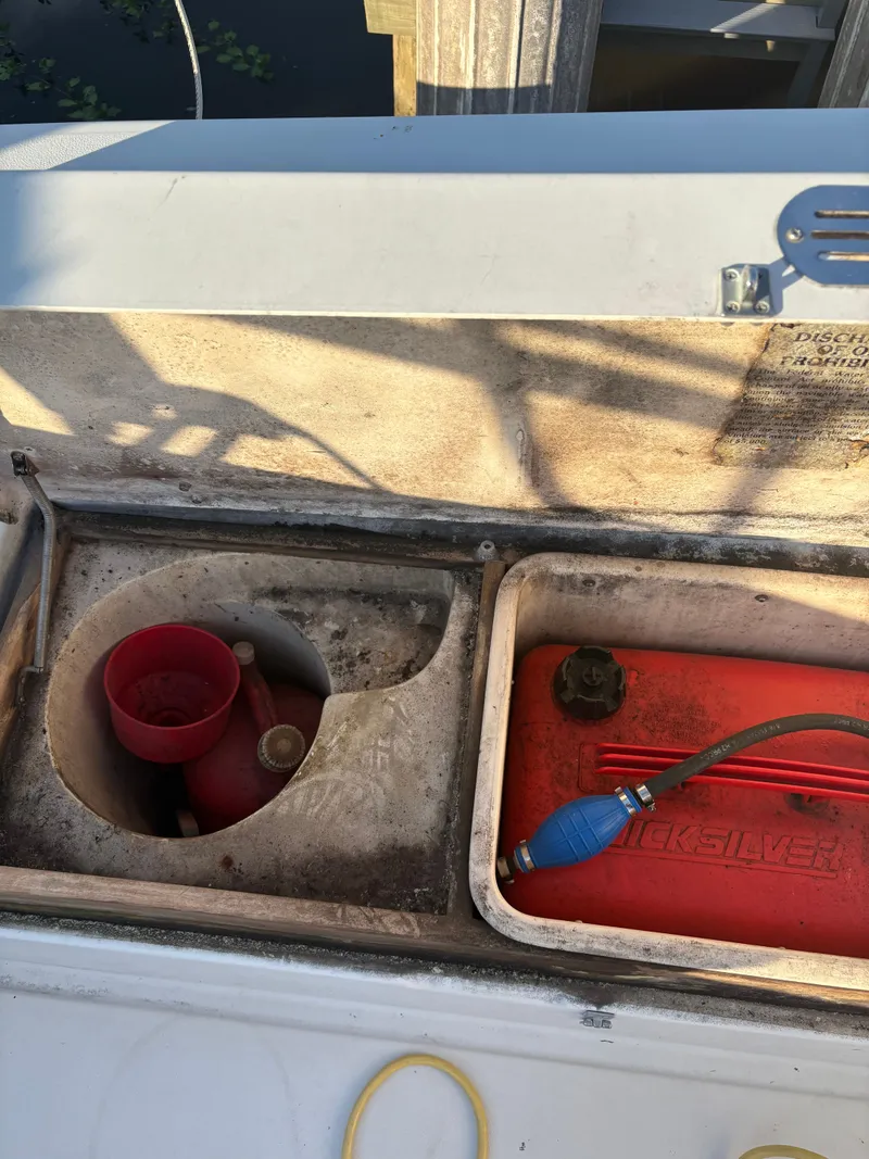 Slide: The Image of Nonsuch Nonsuch 22 1987 - 7