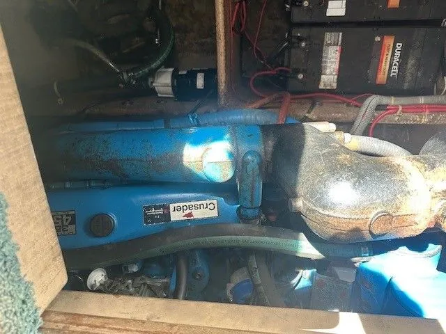 Slide: The Image of Silverton 37 Convertible 1987 - 12