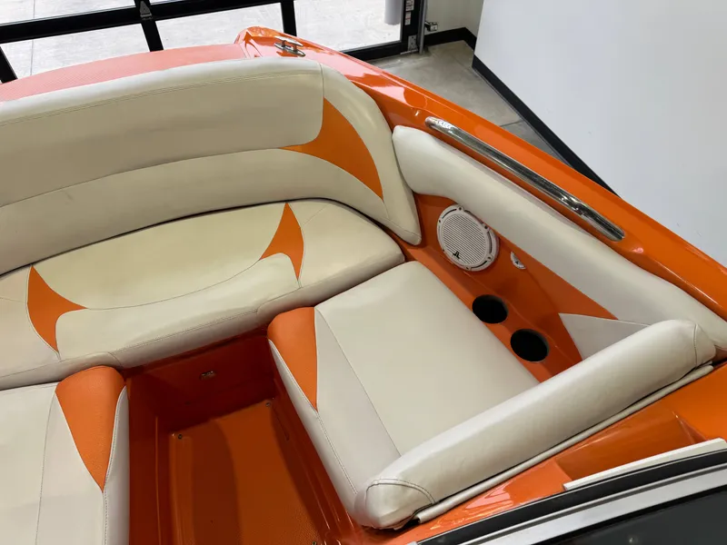 Slide: The Image of MasterCraft X2 2007 - 18