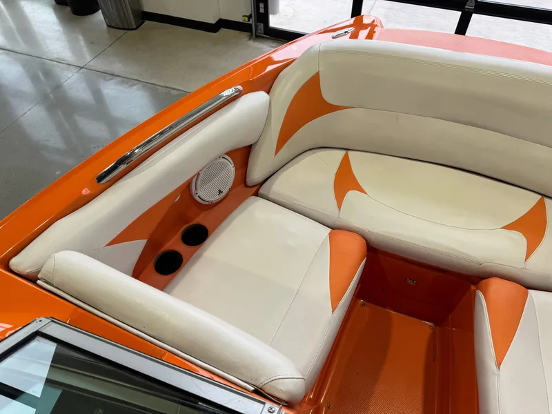 Slide: The Image of MasterCraft X2 2007 - 19