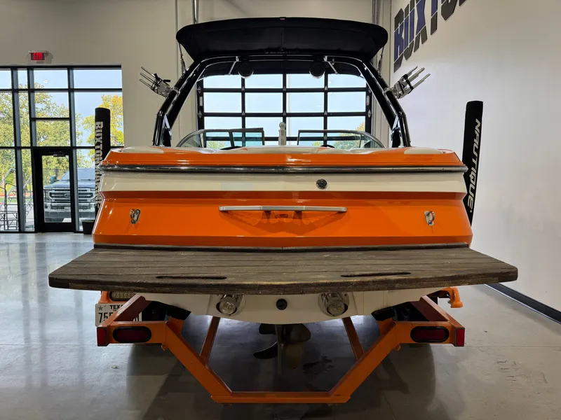 Slide: The Image of MasterCraft X2 2007 - 6