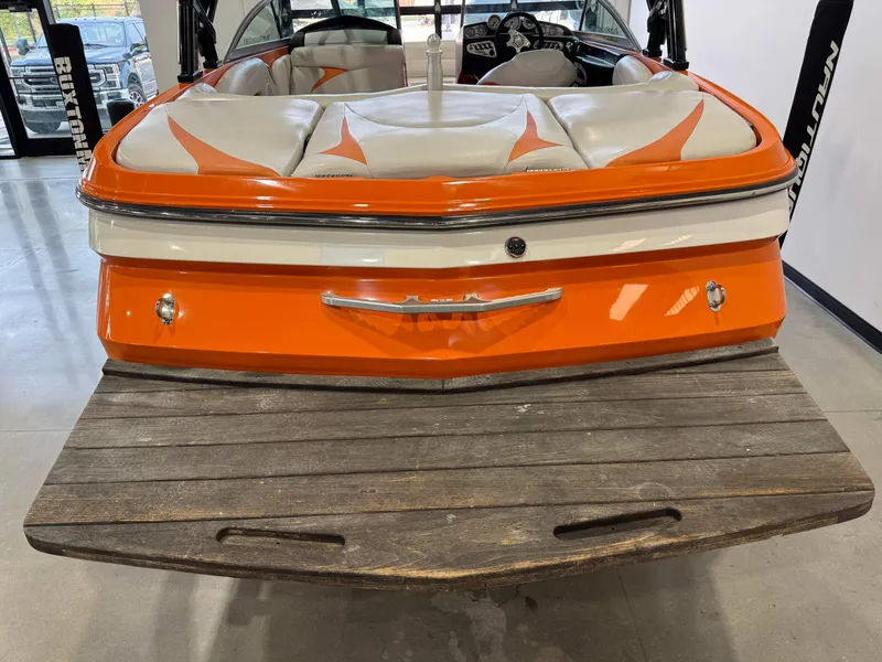 Slide: The Image of MasterCraft X2 2007 - 8