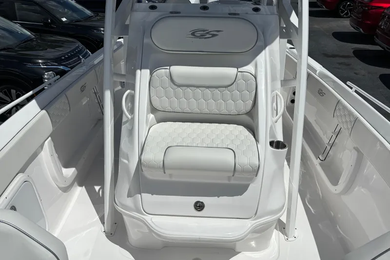 Slide: The Image of 2026 Glasstream 280 Pro-XS boat interior with white cushioned seating and sleek design. - 10