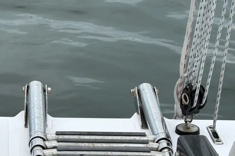 Slide: The Image of Catalina 275 Sport 2018 - 19