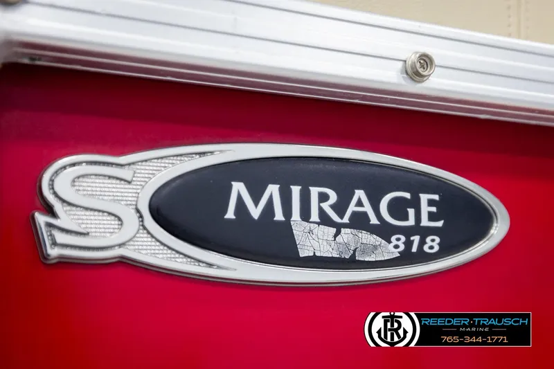 Slide: The Image of 2017 Sylvan 818 Mirage CR logo on red background, Reeder-Trausch Marine branding. - 42