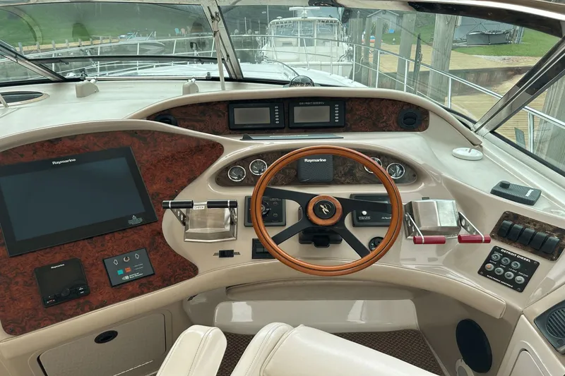 Slide: The Image of Sea Ray Sundancer 540 1998 - 24