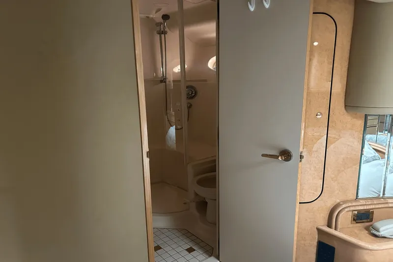 Slide: The Image of Sea Ray Sundancer 540 1998 - 60