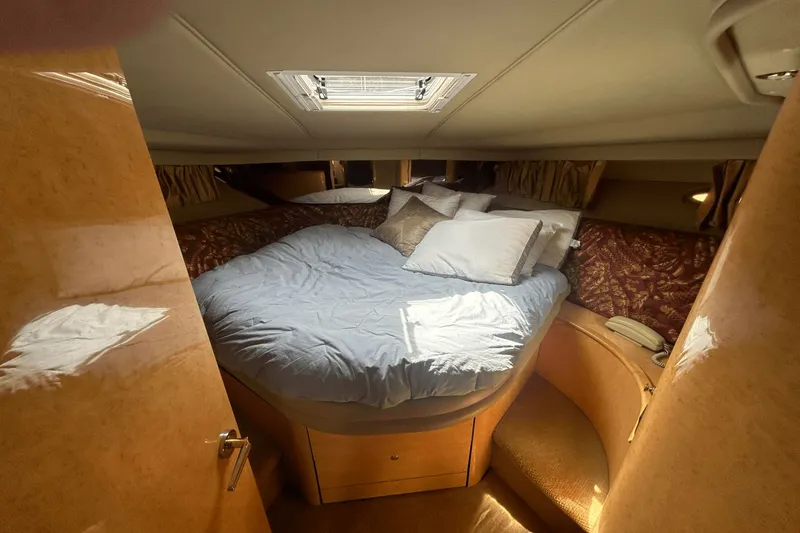 Slide: The Image of Sea Ray Sundancer 540 1998 - 68