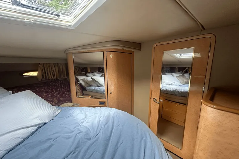 Slide: The Image of Sea Ray Sundancer 540 1998 - 72