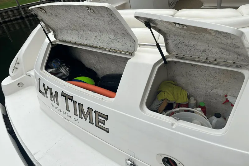 Slide: The Image of Sea Ray Sundancer 540 1998 - 85