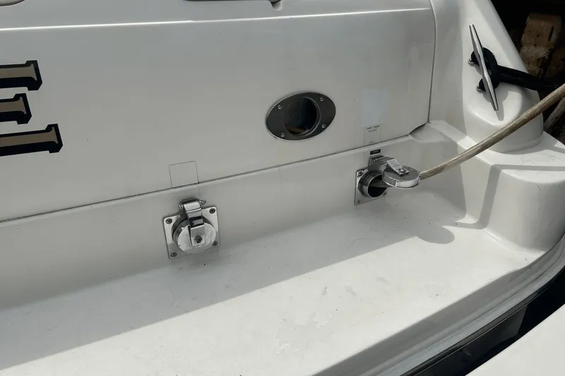 Slide: The Image of Sea Ray Sundancer 540 1998 - 86