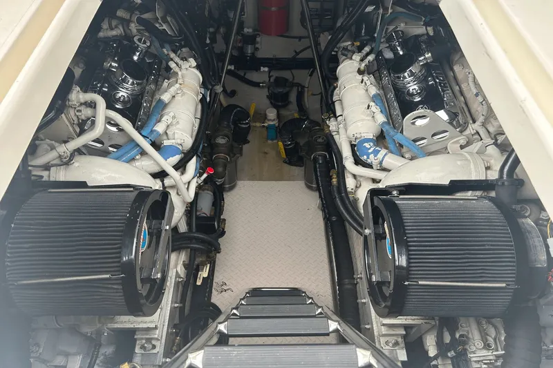 Slide: The Image of Sea Ray Sundancer 540 1998 - 87