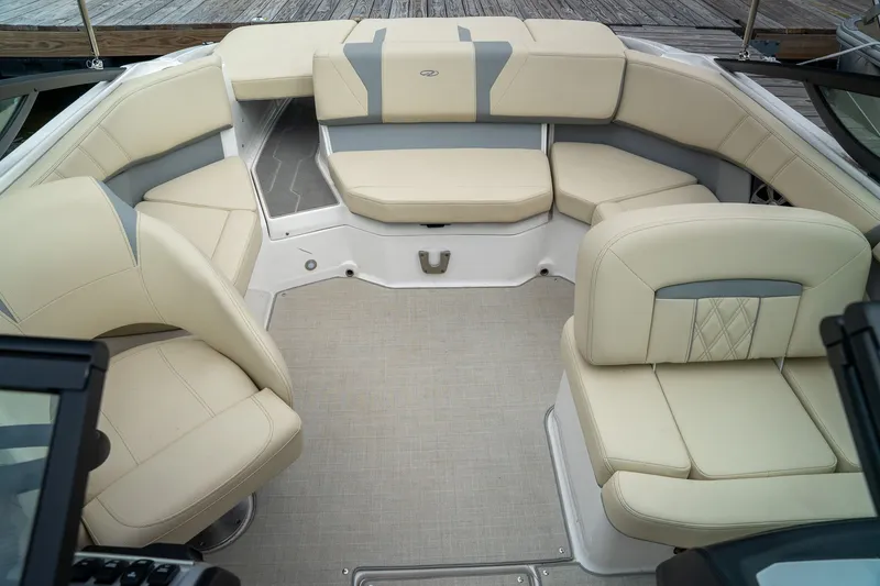 Slide: The Image of Regal 2000 ES 2022 - 10