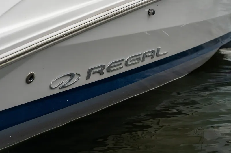 Slide: The Image of Regal 2000 ES 2022 - 2