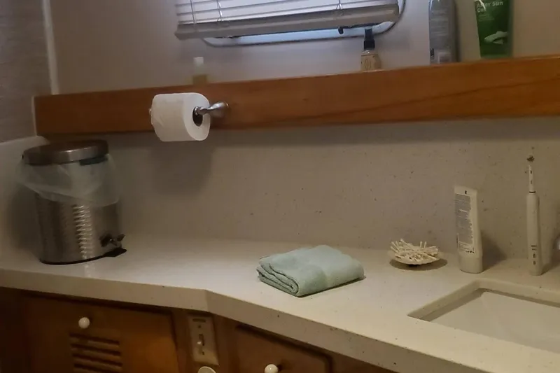 Slide: The Image of Bathroom interior of 1965 Tacoma Boat Works Bill Garden Motor Yacht. - 20