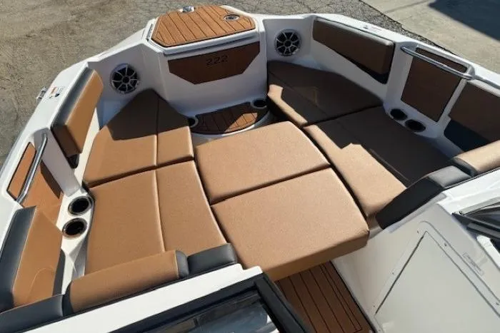 Slide: The Image of 2026 Yamaha Boats 222SE interior with spacious seating and modern design. - 8