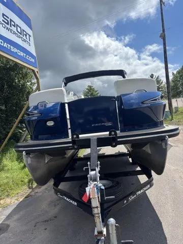 Slide: The Image of Larson Escape RT Cruise RT 2200 Twin 2017 - 3