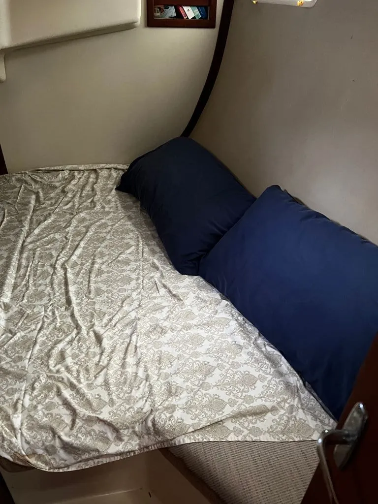 Slide: The Image of Hunter Legend 35.5 1991 - 11