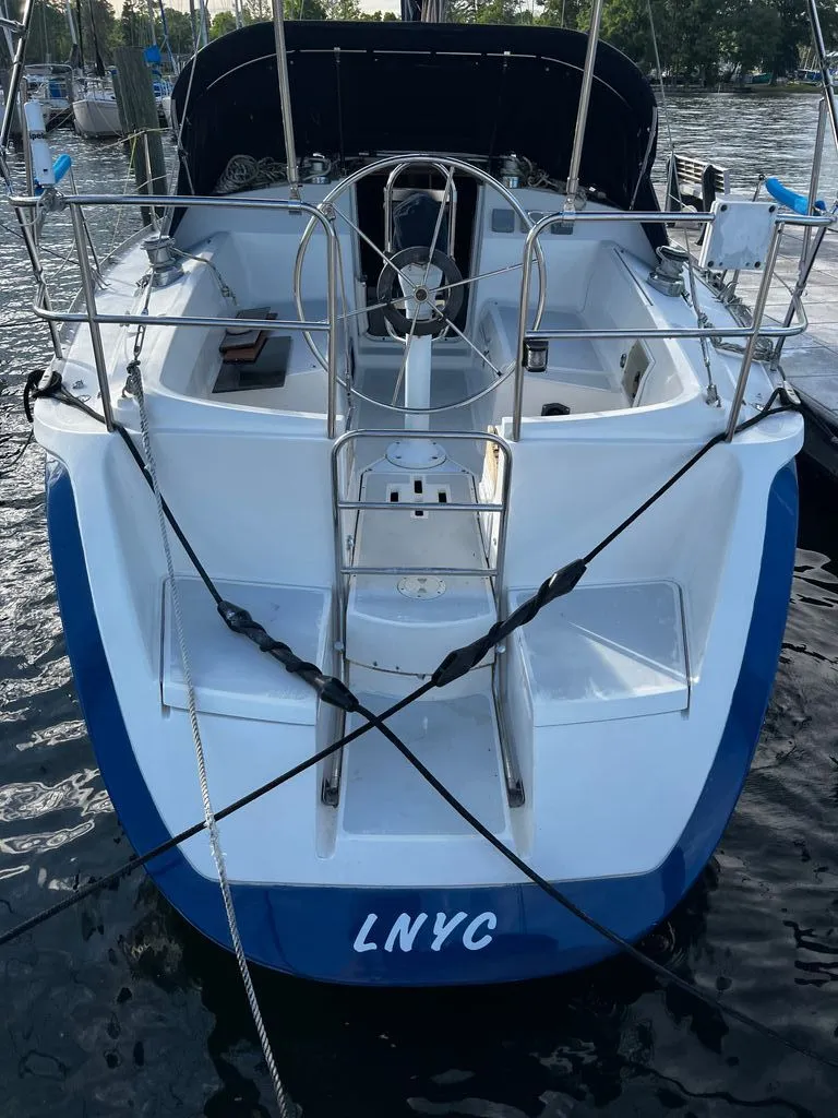 Slide: The Image of Hunter Legend 35.5 1991 - 3