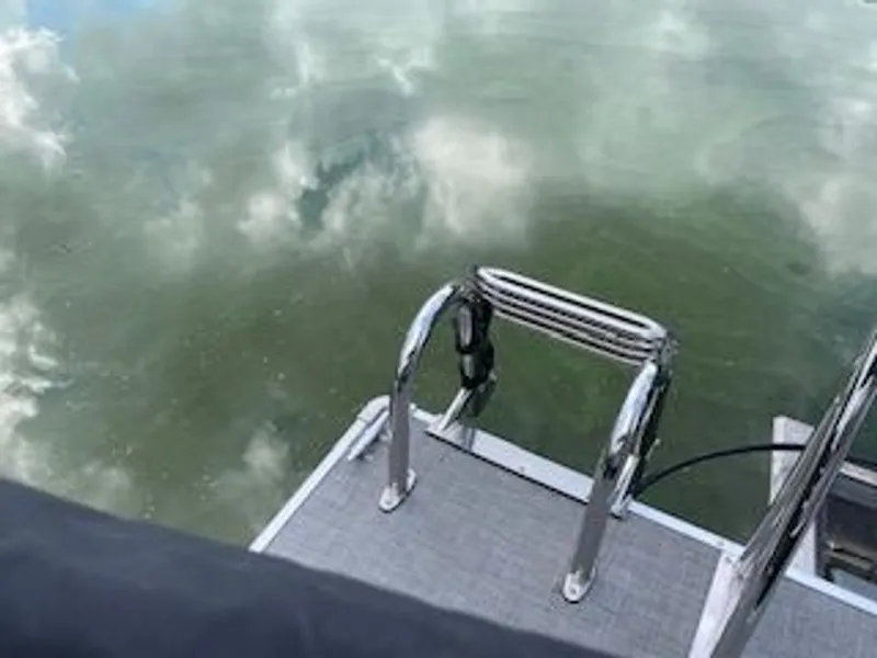 Slide: The Image of Princecraft Vectra 21 RL 2023 - 9