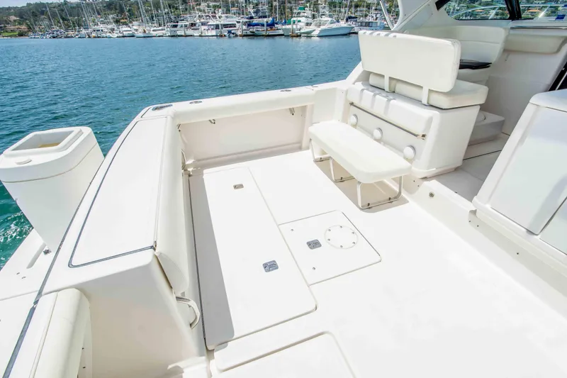 Slide: The Image of Tiara 3200 Open 2007 - 9