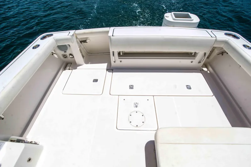 Slide: The Image of Tiara 3200 Open 2007 - 8