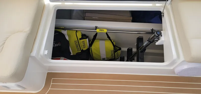 Slide: The Image of MJM 53z 2021 - 63