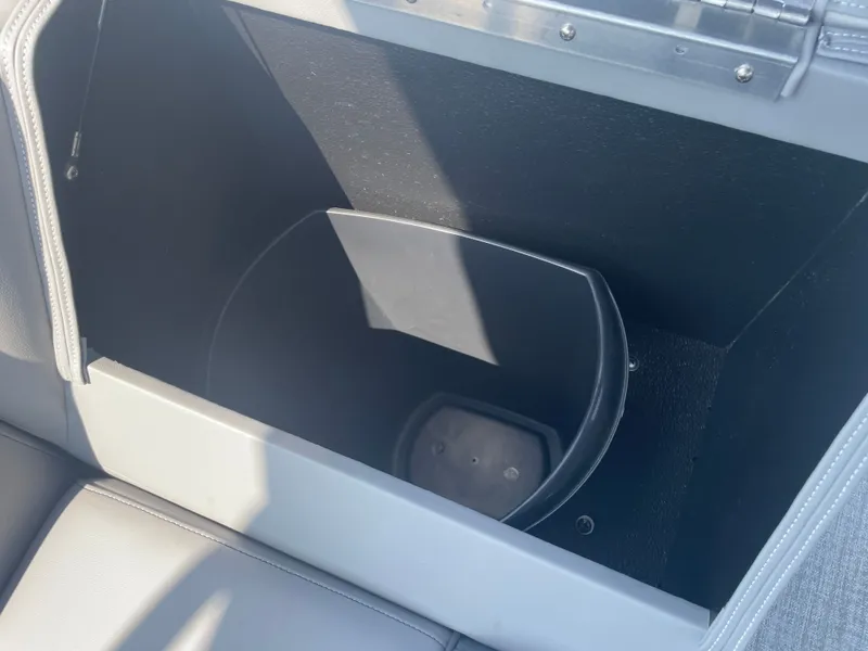 Slide: The Image of Avalon VNT85 RF23T 2025 - 15