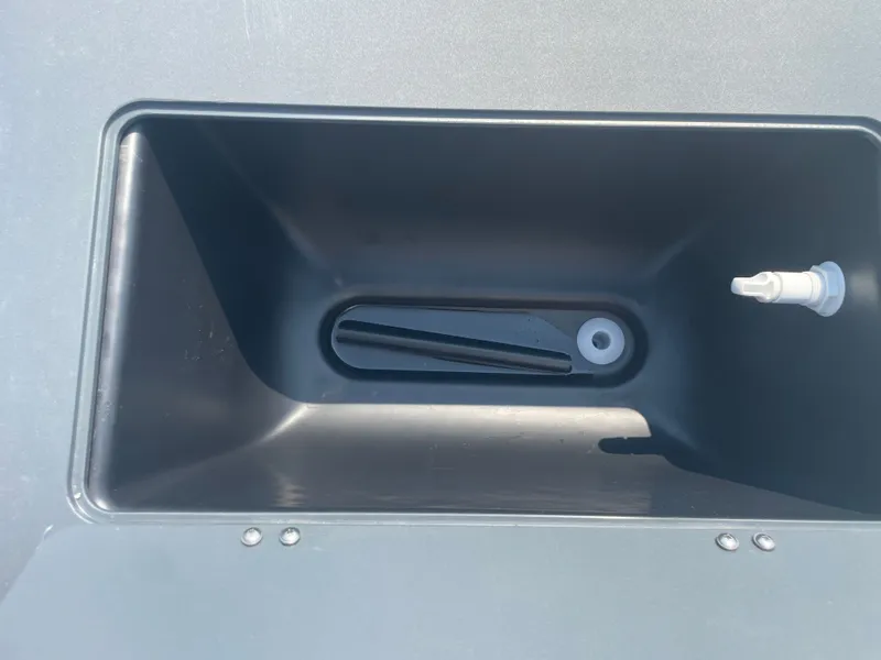 Slide: The Image of Avalon VNT85 RF23T 2025 - 30