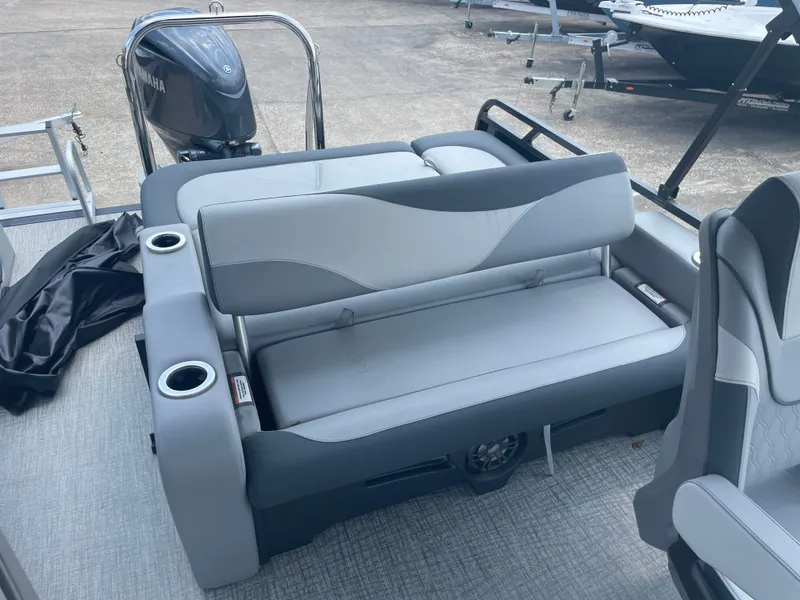 Slide: The Image of Avalon VNT85 VRB23T 2025 - 22