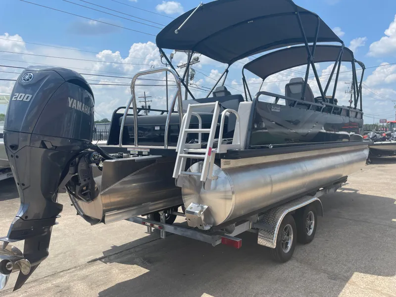 Slide: The Image of Avalon VNT85 VRB23T 2025 - 7