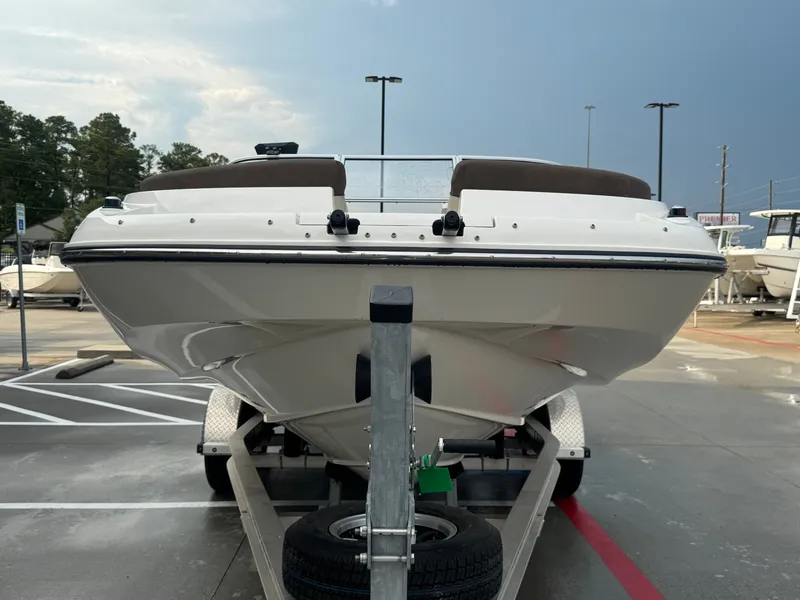 Slide: The Image of Bayliner 215 Deck Boat 2014 - 7