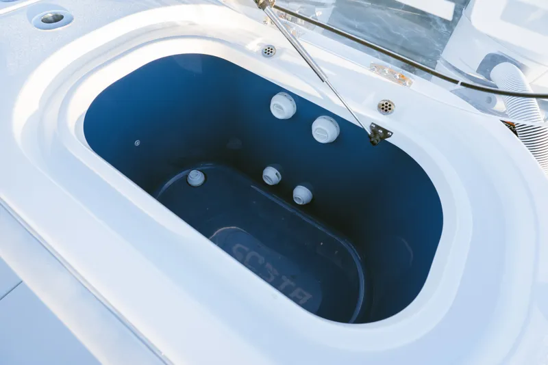 Slide: The Image of Costa Custom Boats 34 SV 2026 - 27