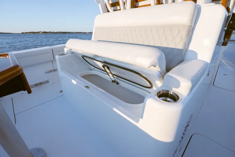 Slide: The Image of Costa Custom Boats 34 SV 2026 - 31