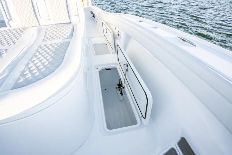 Slide: The Image of Costa Custom Boats 34 SV 2026 - 37