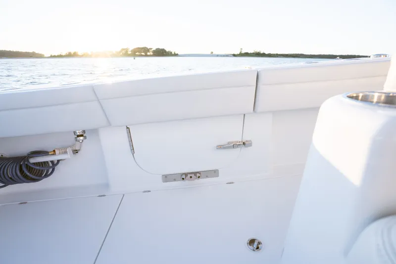 Slide: The Image of Costa Custom Boats 34 SV 2026 - 41