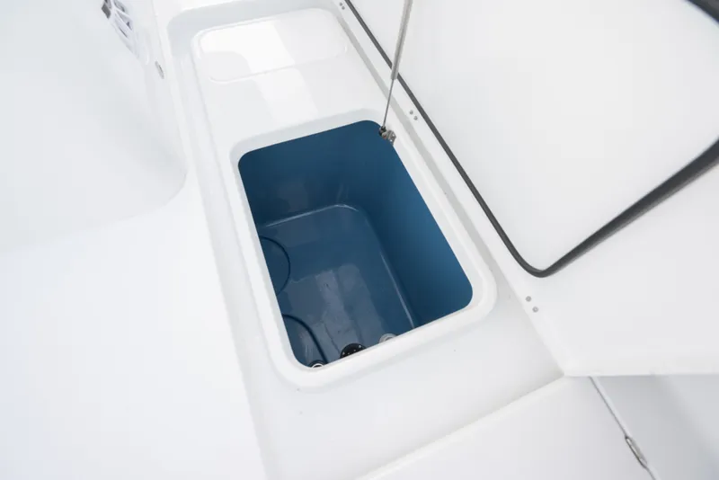 Slide: The Image of Costa Custom Boats 34 SV 2026 - 45