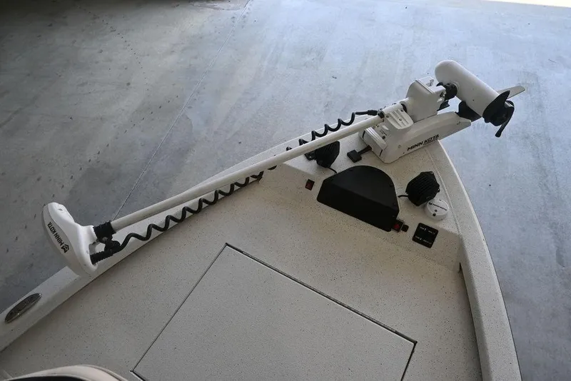 Slide: The Image of 2020 Vexus AVX1980CC boat with Minn Kota trolling motor on deck. - 5