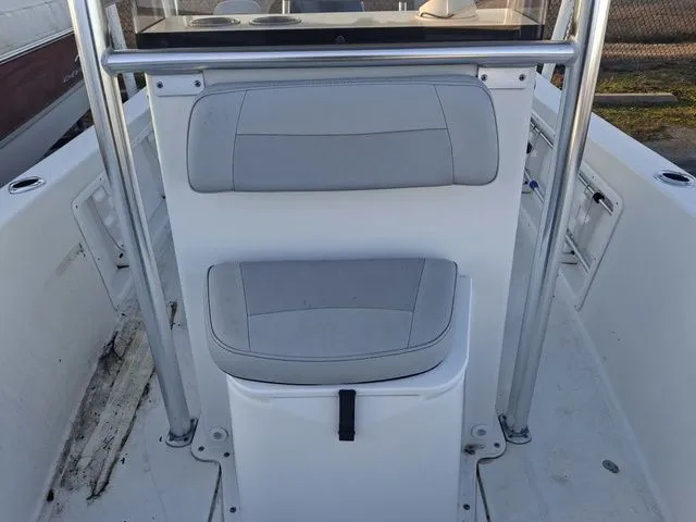 Slide: The Image of KenCraft 190 Challenger 2019 - 17