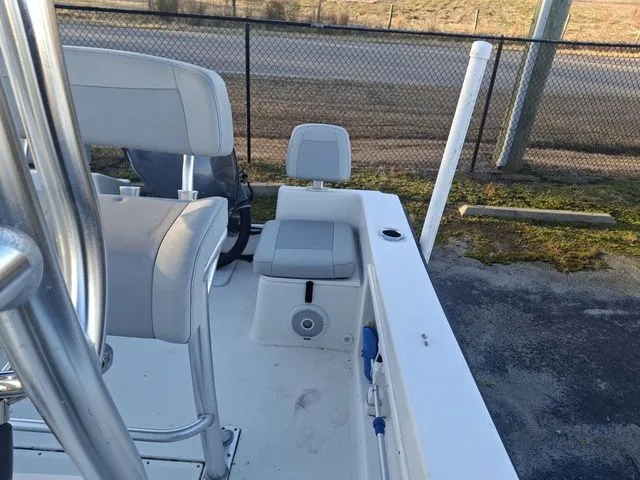 Slide: The Image of KenCraft 190 Challenger 2019 - 14