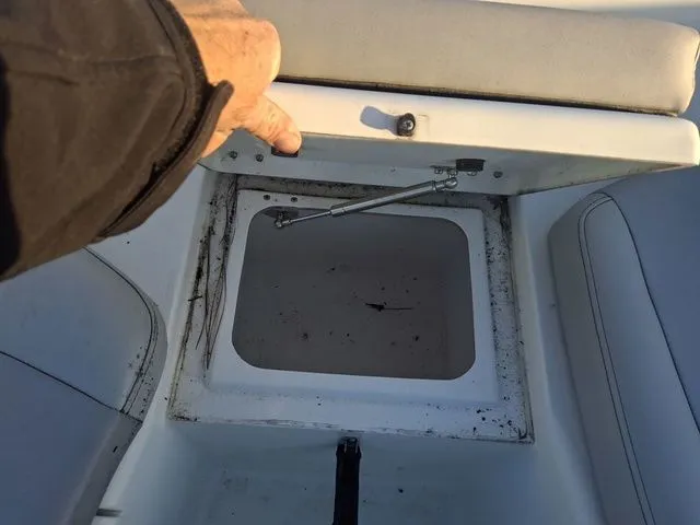 Slide: The Image of KenCraft 190 Challenger 2019 - 20