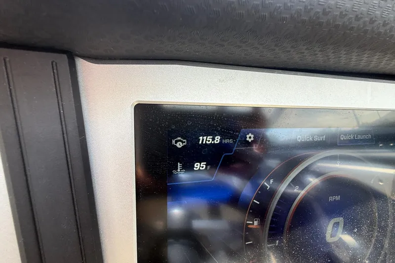 Slide: The Image of Dashboard of 2022 Centurion Ri245 showing 115.8 hours and 95°F temperature. - 12