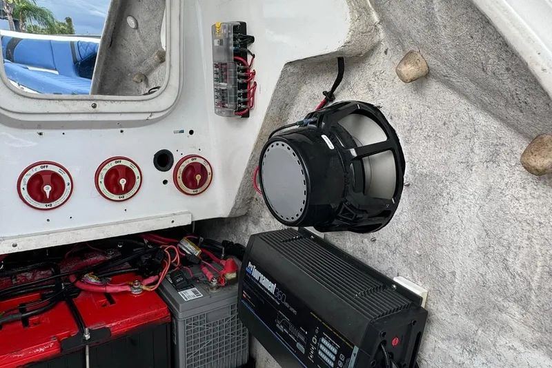 Slide: The Image of Interior of a 2015 Glasstream 280 ZS boat showing electrical components and wiring. - 34